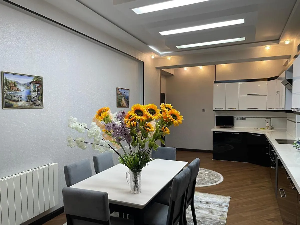 Meqafun Sea View Apartment Baku 0*,